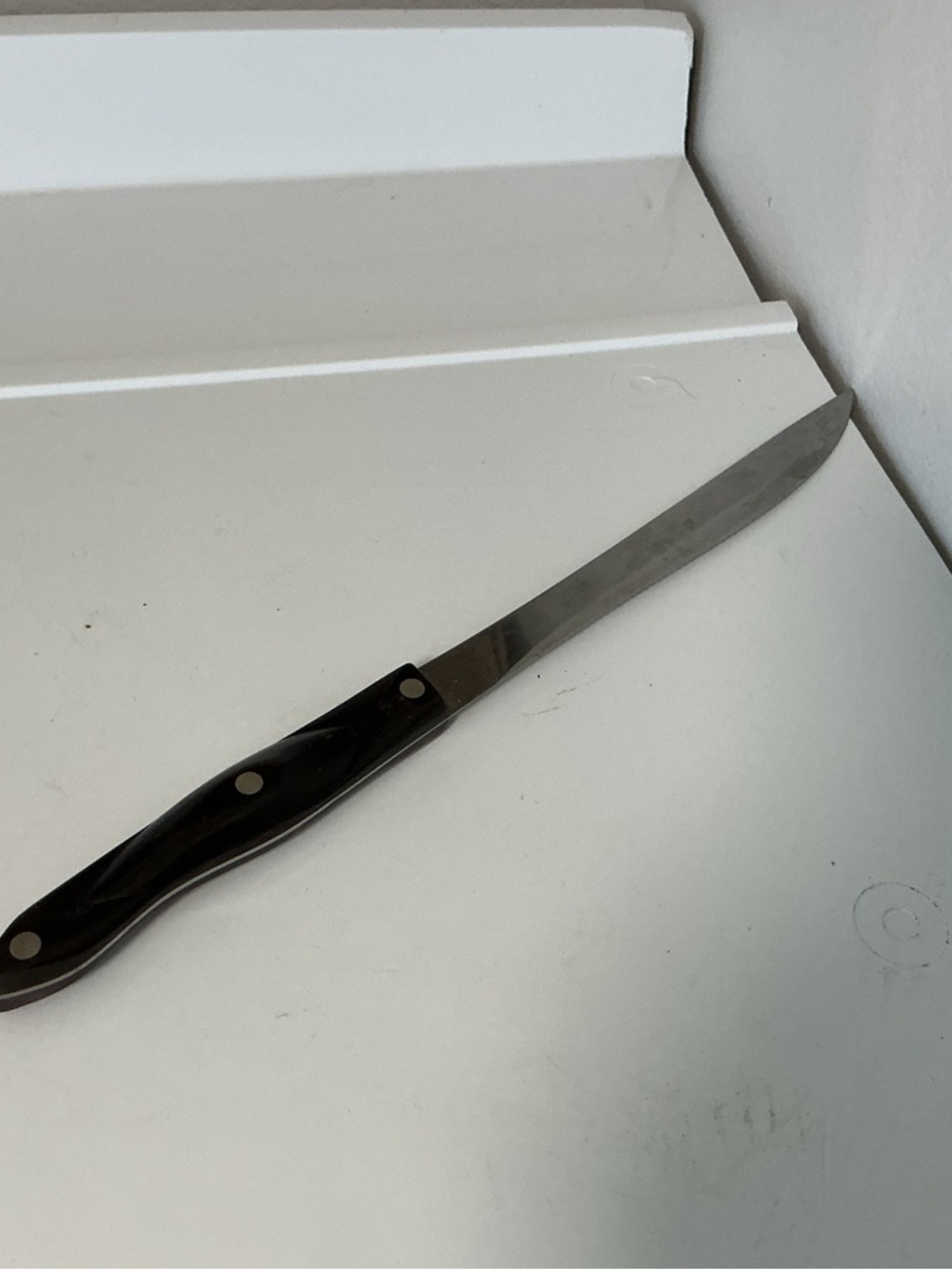Cutco 1723 Serrated Slicing Knife Carver Dark Brown Handle Made in USA